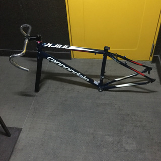 Cannondale quick4 フレームセット