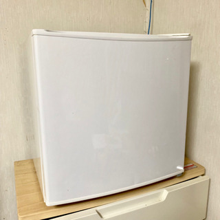 【お譲りします】小型冷蔵庫 一人暮らし