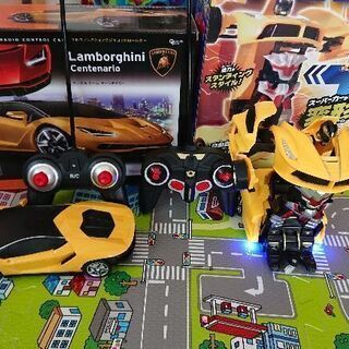 【R/C 変形ロボット、ランボルギーニ】ラジコン二点セット☆の画像