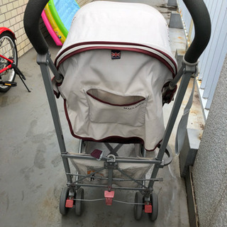 難ありベビーカーの画像