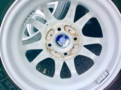 軽自動車用スタッドレスアルミセット！結構キレイで安い！