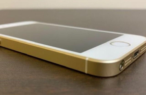 iPhone SE (32GB)ゴールド SIMフリー 交換も