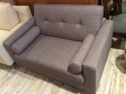 ２Ｐソファー　クッション２つ付き　中古美品