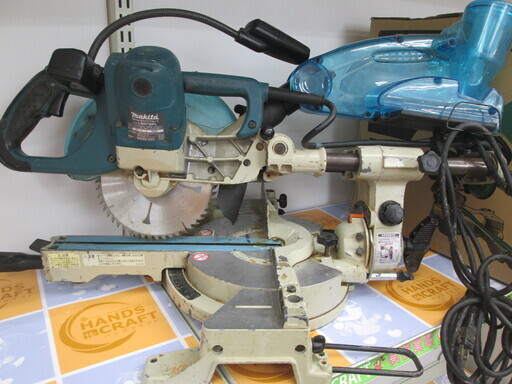 マキタ　スライドマルノコ　LSO716FL