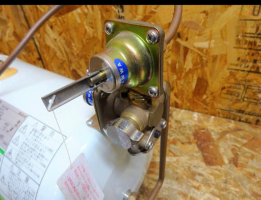 (4015-0) イトミック 電気温水器 ☆ES-10N3☆