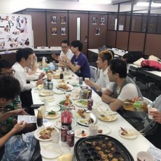 毎週水曜日表現者集まるたこ焼き会行きませんか？
