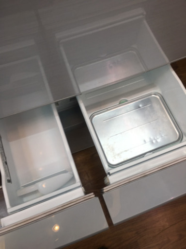 【トレファク 南浦和店】安心の保証付 5ドア冷蔵庫