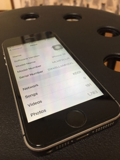iPhone SE 64gb シームフリ