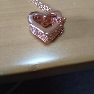 ピンクゴールドネックレス