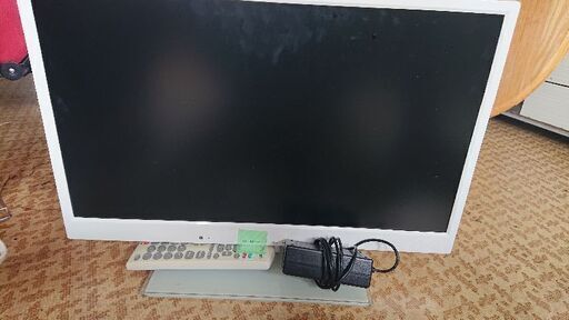 白いテレビ ケーブルなし