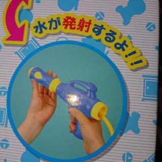 ドラえもんプレミアム水鉄砲リュック新品未開封の画像