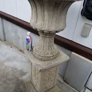 激安です、ガーデン石飾り鉢