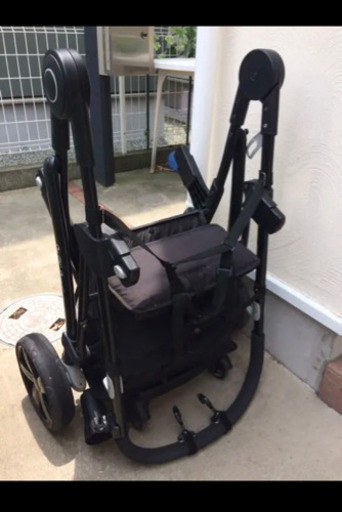 【値下げ】二人乗りベビーカー ベビートレンド シット&スタンド スナップギア