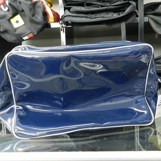 未使用 ミズノ セカンドバッグ 容量 33L ネイビー ショルダーバッグ MIZUNO ☆ 札幌市 北区 屯田 の画像