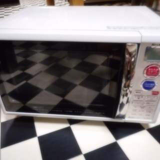増税前キャンペーン【リサイクルサービス八光　田上店　配達・設置OK】SHARP 電子レンジ 15L 2014年製 RE-160KS-Wの画像