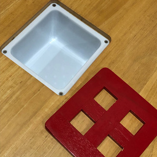 pin furniture 子供用机の画像