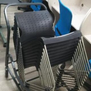スタッキングチェア＆専用台車