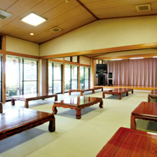 5時間5000円【追加募集】幅広い年齢層のスタッフが活躍中です◎の画像