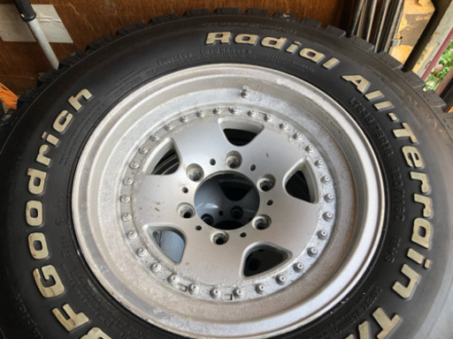 ２４５／75R16  6穴