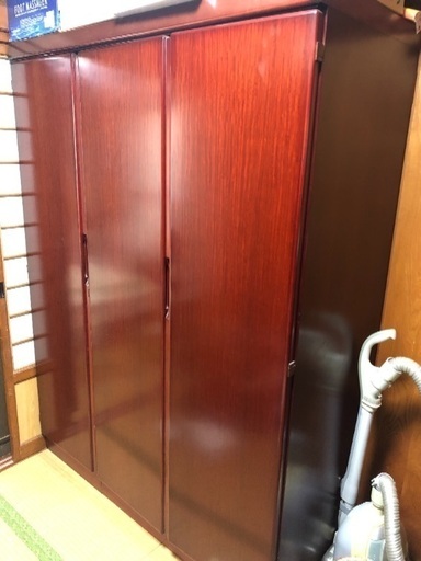 タンス 値下げしました。