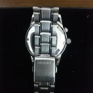 オリエント キングマスター  
ORIENT KINGMASTER
自動巻き腕時計の画像