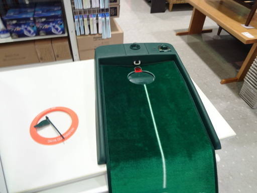 【モノ市場 東海店】DAIYA　ダイヤ　オートパット　TR-522　ゴルフ　パター練習用具
