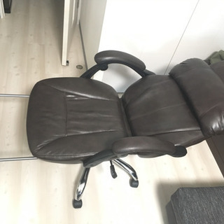 リクライニングハイバックチェア