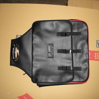サイドバック(サドルバック)　US・ARMY　未使用品の画像