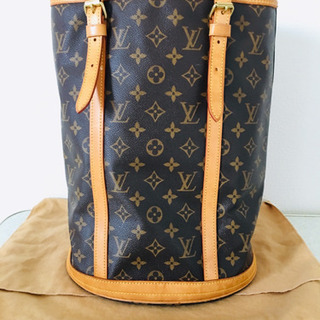 ルイヴィトン モノグラム バケット 値下げしました。