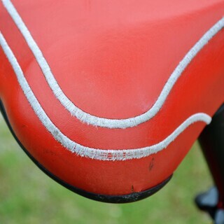 Ferrari フェラーリ CX30 20インチMTB 身長120cm～ Alloy-frame kids MTB equipped with hydraulic brakes and suspensionの画像