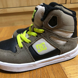 DC ディーシー スニーカー 15センチ 新品に近いの画像