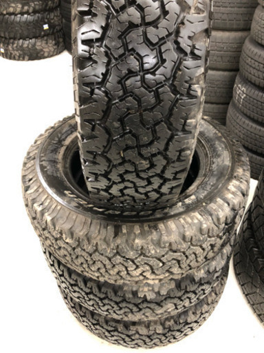 215/70R16BFグッドリッチ15年