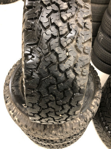 215/70R16BFグッドリッチ15年