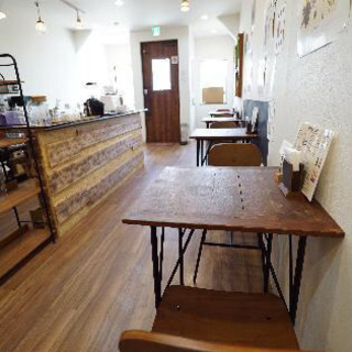 駅徒歩0秒！戸建てのお洒落なカフェ居抜き★飲食店オーナー様、急募!!
