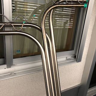 中古品「物干し台&支柱1組、物干し竿2本」の画像