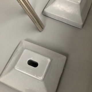 中古品「物干し台&支柱1組、物干し竿2本」の画像