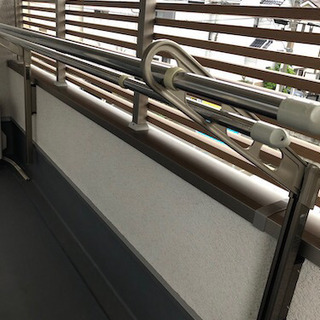 中古品「物干し台&支柱1組、物干し竿2本」の画像