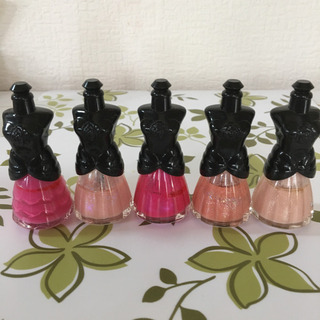 ANNA SUI  マニキュア 11本セットの画像