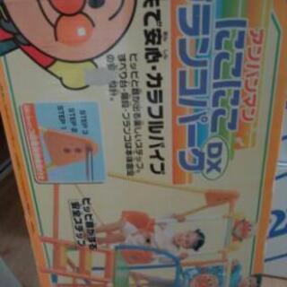 アンパンマン　ジャングルジム　大きいタイプ