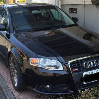 値下げ)A4クワトロ(4WD)2Lターボ黒