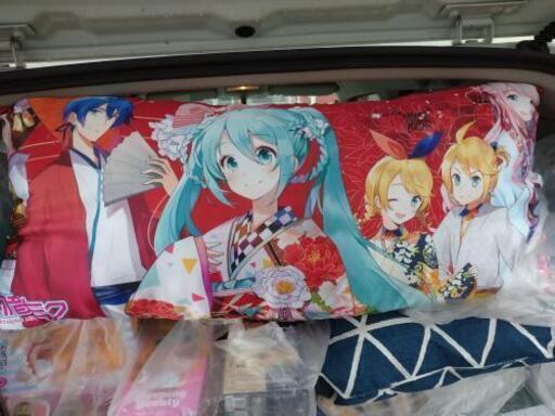 初音ミク ロングクッション