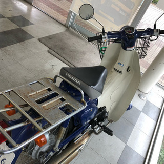 【商談中のため受付一時締め切ります】スーパーカブ  中古美品 走行1万km 6万円ジャスト！の画像