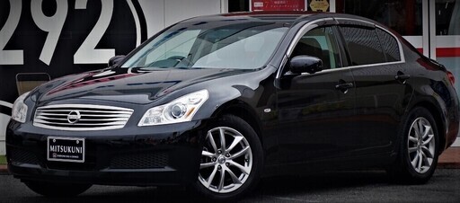 日産スカイラインV36セダン 高級感の艶あり日本製最高峰ピアノブラックピラー 黒 Ｖ36スカイラインセダン 250GT ハーフレザー 車検2年つけてお渡しし