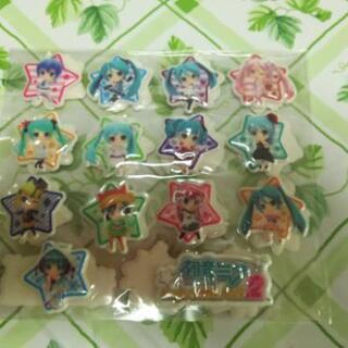 初音ミク学習帳5㎜方眼罫(未使用)とクッションシールの画像