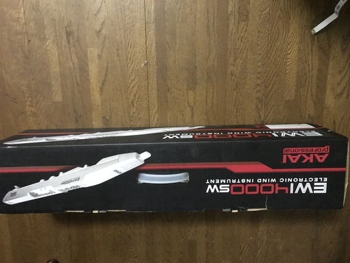 新品Akai Professional 管楽器 ワイヤレス ウィンドシンセサイザー EWI4000SW