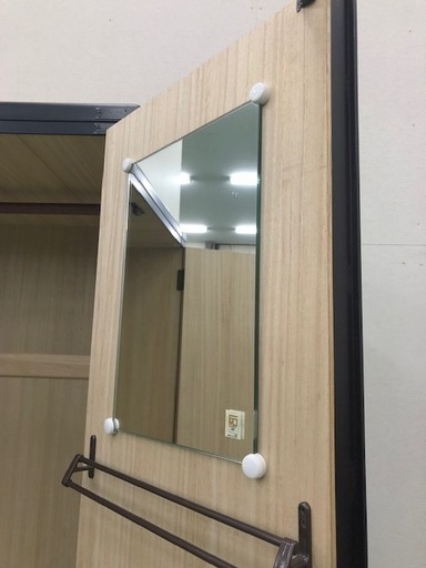  洋服タンス　古民家風　装飾金具　大容量 ★　ミラー付き
