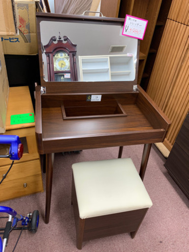 ☆机にもなるドレッサー