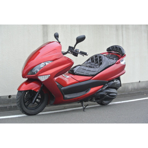 【YAMAHA マジェスティ4D9】ブラック×レッドカラー！エナメルシート新品！