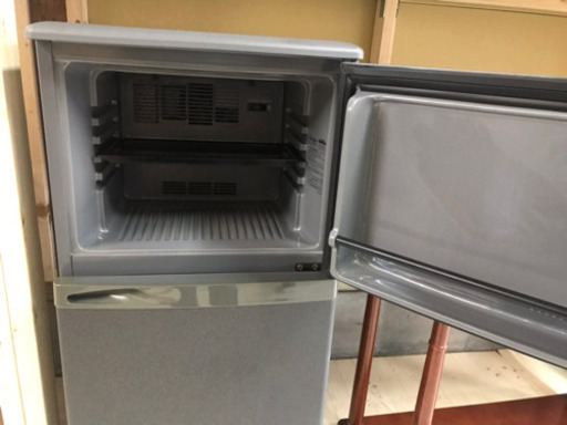 増税前キャンペーン中【リサイクルサービス八光　田上店　安心の1か月保証　配達・設置OK】SANYO  サンヨー電気冷蔵庫　SR-11NE(GR)形
