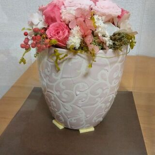 最終お値下げ＆お早めに【新品/ギフト】花々が咲き誇るプリザーブド...